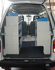 ARREDAMENTO-FURGONE-SU-PIAGGIO-PORTER-02.1600